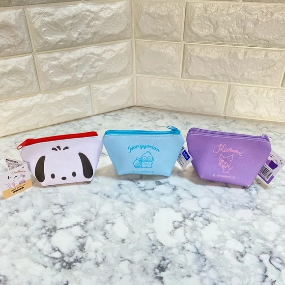 3/$20 🌸 Sanrio Character Coin Pouch - Picture 2 of 4